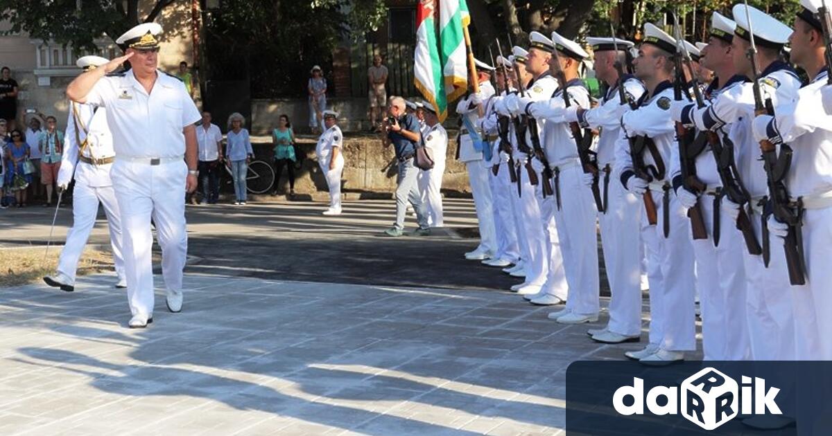 Областният управител Драгомир Драганов и неговият заместник Георги Георгиев ще