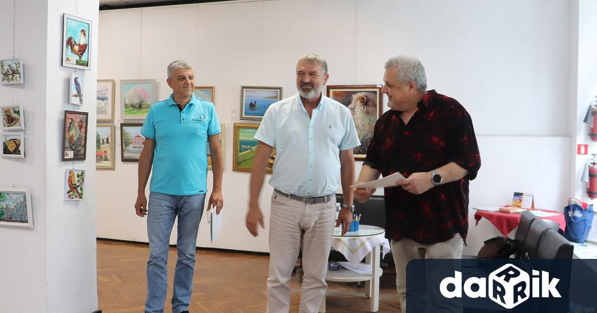 Традиционна изложба посветена на лятото и неговите картини и цветове