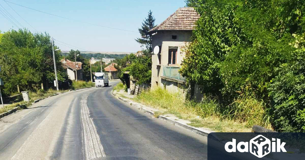 Отстранени са коловозите по асфалтовата настилка по път II 13 Кнежа
