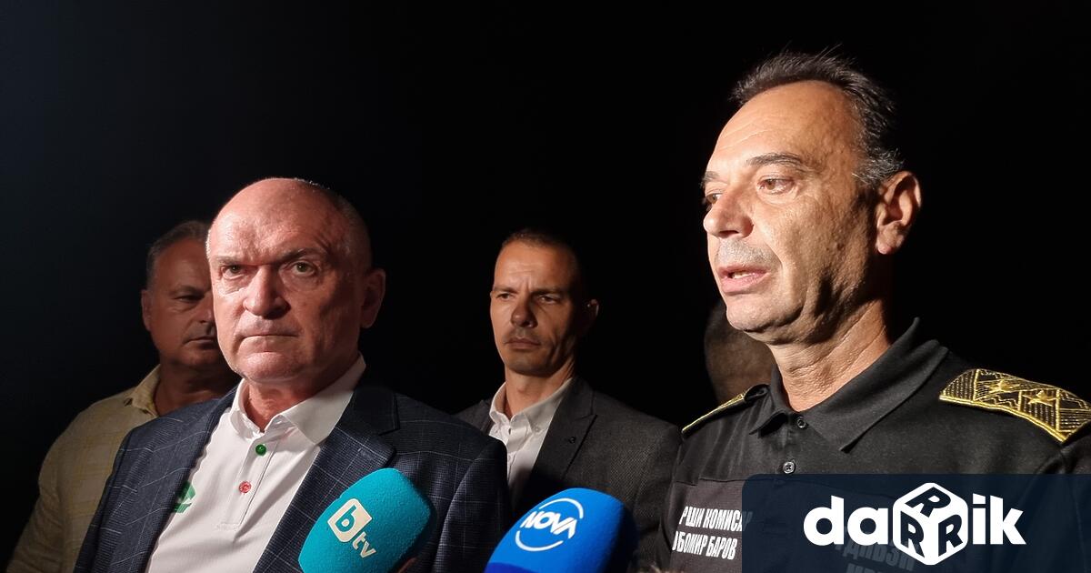 Пожарът във вилна зона Дондуково в община Брезово е ограничен