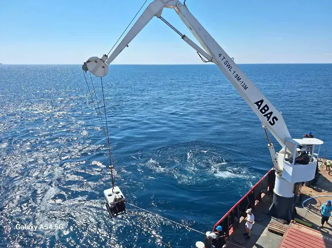 Анализират морската среда за замърсявания от войната в Украйна