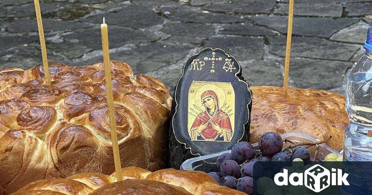 За поредна година на 15 август когато църквата почита един