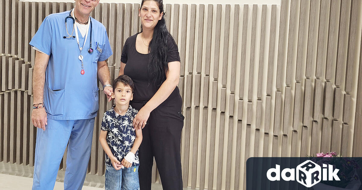 Азис е на 5 години и е приет по спешност