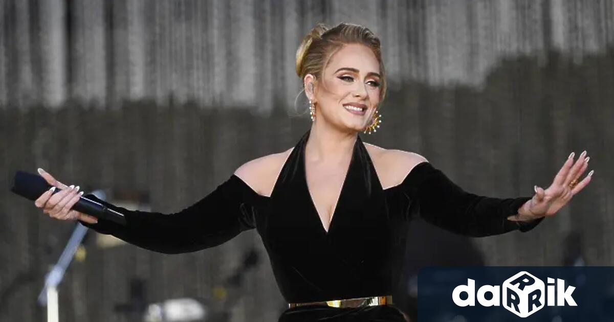 По време на четвъртия си концерт в Мюнхенанглийската поп изпълнителка