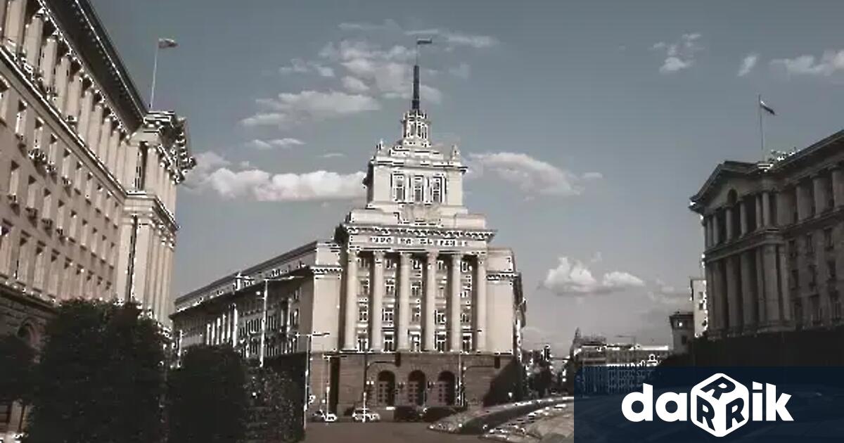 В последния работен ден на депутатите преди лятната им ваканция