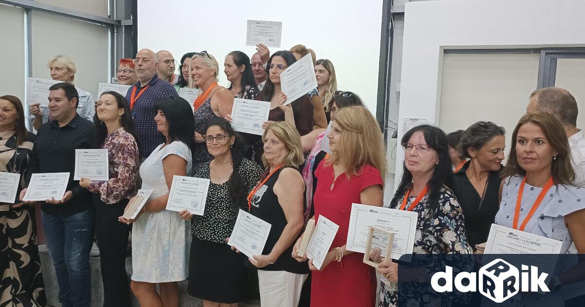 Държавен куклен театър Пловдивспечели приза в категория Държавен културен институт