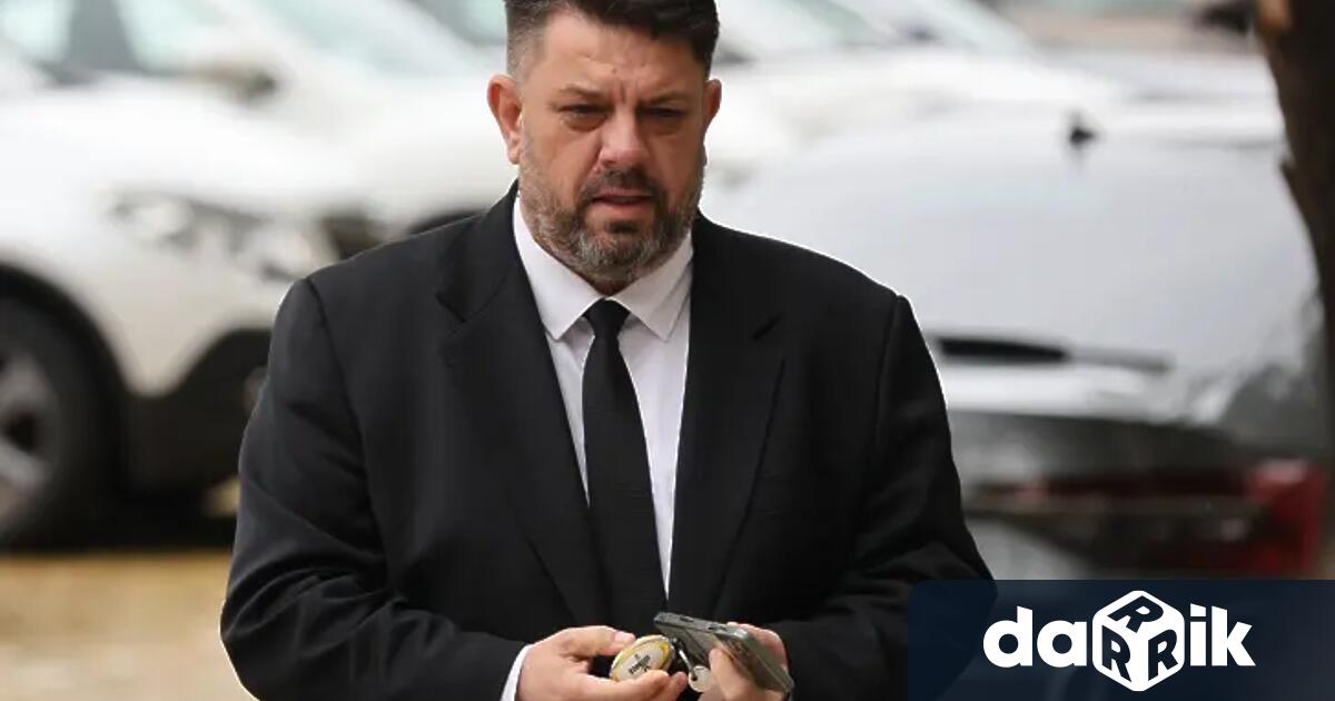 Ставаме свидетели на пореден епизод в пълния разпад на държавността