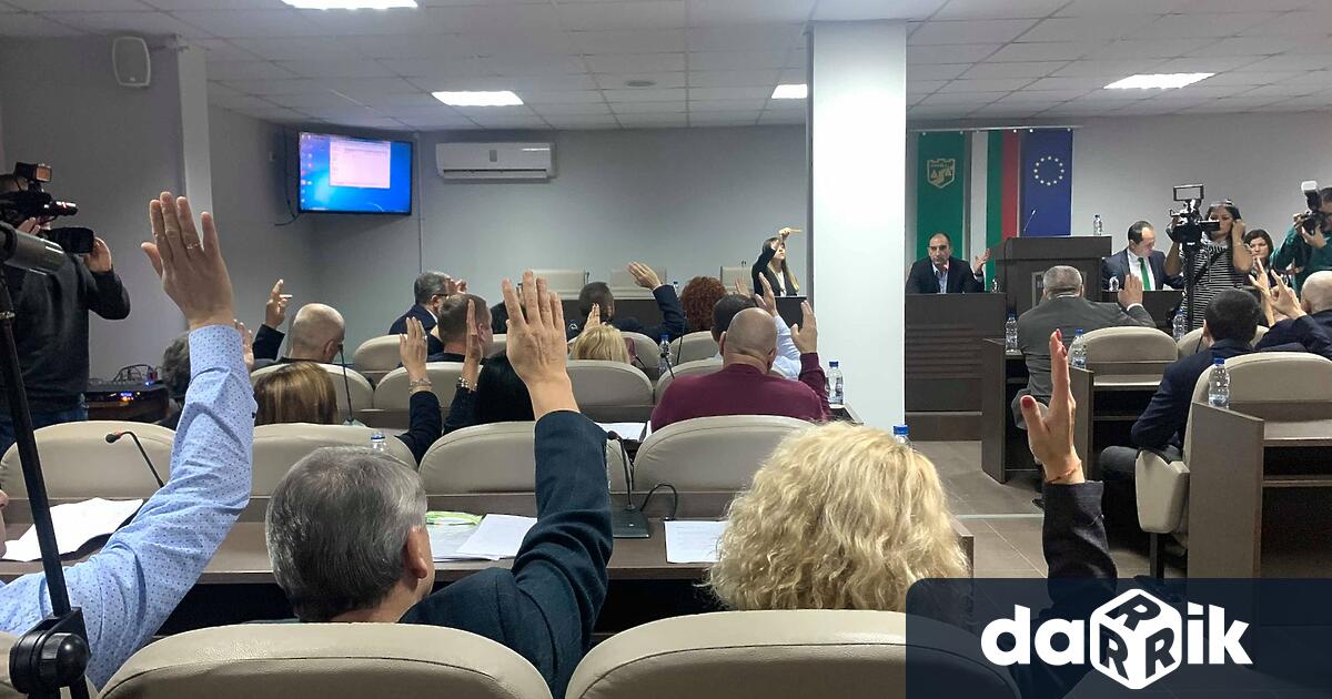 На основание чл 140 ал 4 от Закона за публичните