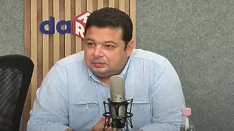 Орлин Колев: Президентът няма право да не подпише указ за служебен кабинет