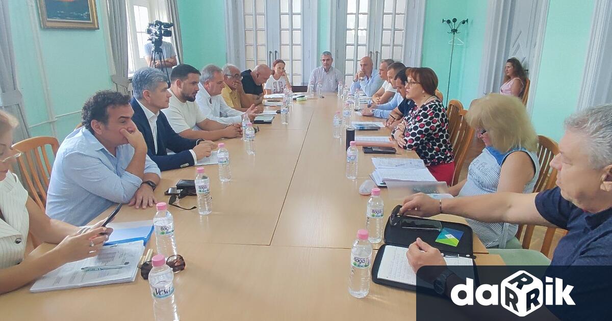 Кметовете на общини да инициират търсене на нови водоизточници този