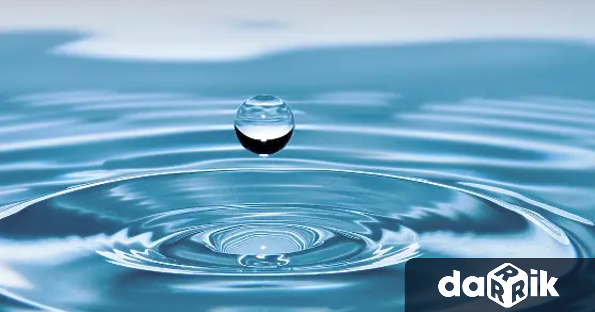 Започна изграждането на обществена чешма в обновената през миналата година