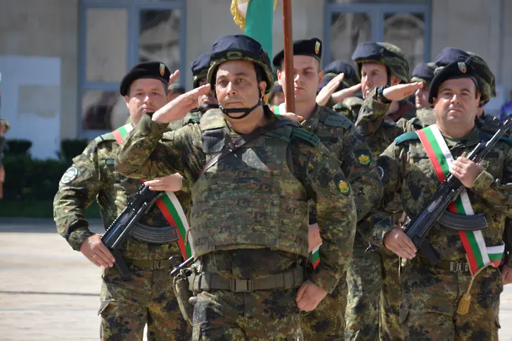  фотоси: Министерство на защитата 