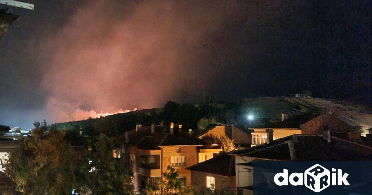 Пожар гори край Асеновград съобщиха от местната управа Към момента с