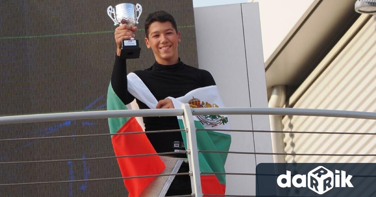 Мартин Стоянов успя да постигне подиум в състезание 1 Уикендът започна