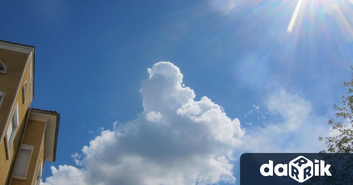 Във вторник 3 ти септември ще преобладава слънчево време с