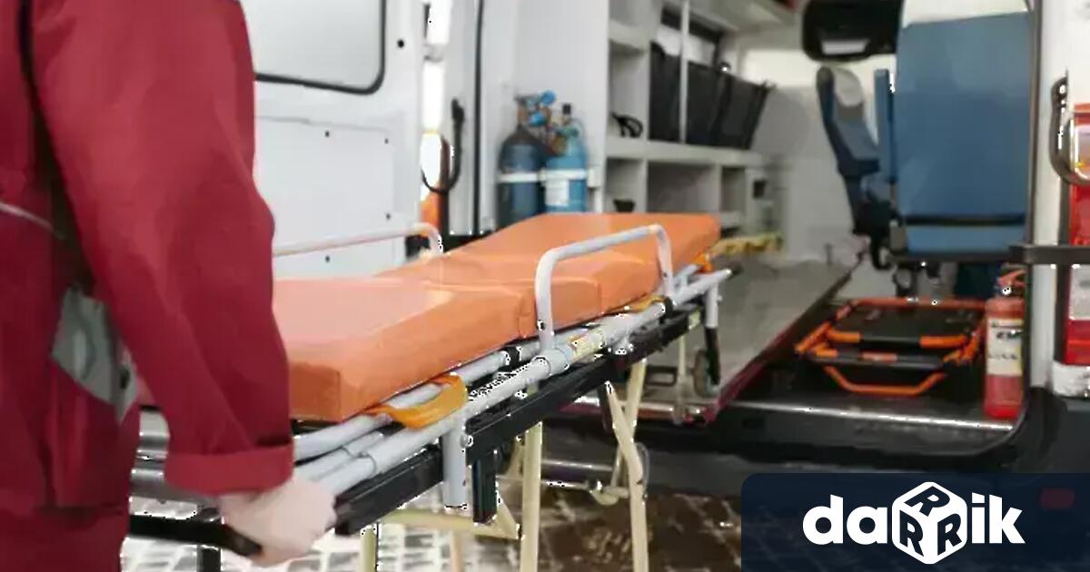 Жена и дете пострадаха при катастрофа на пътя Варна и