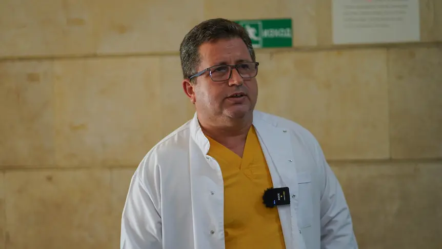 Клиниката по нефрология в УМБАЛ „Д-р Георги Странски“ получи официално името Клиника по нефрология „Д-р Ангел Монов“