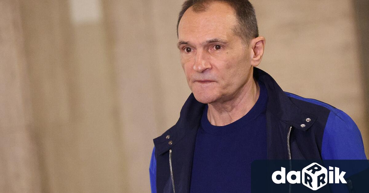 Грехът на почетния председател на ДПС Ахмед Доган е че