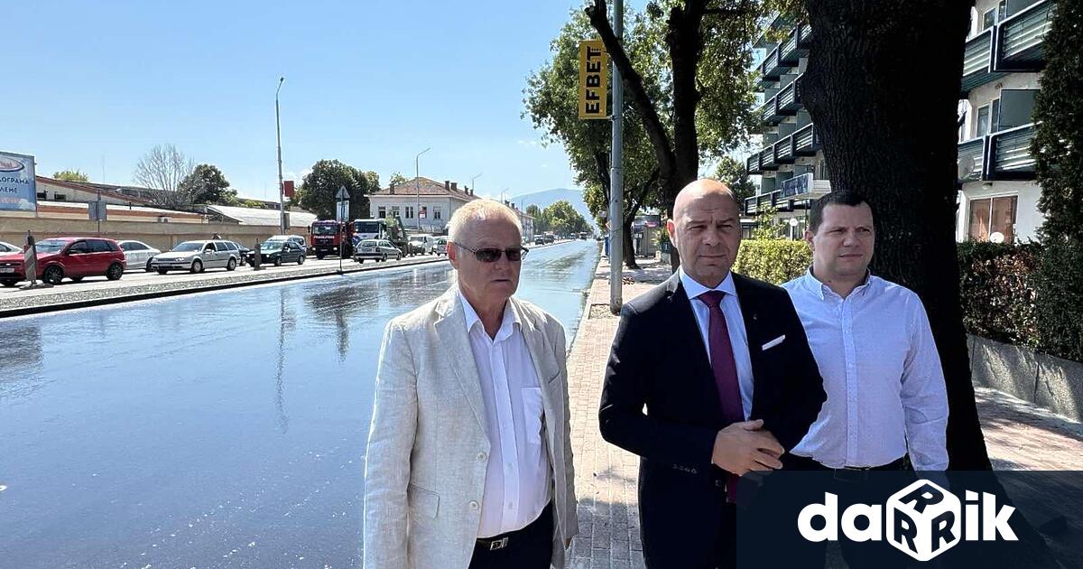 Булевард Кукленско шосе вече е отворен за движение Кметът Костадин