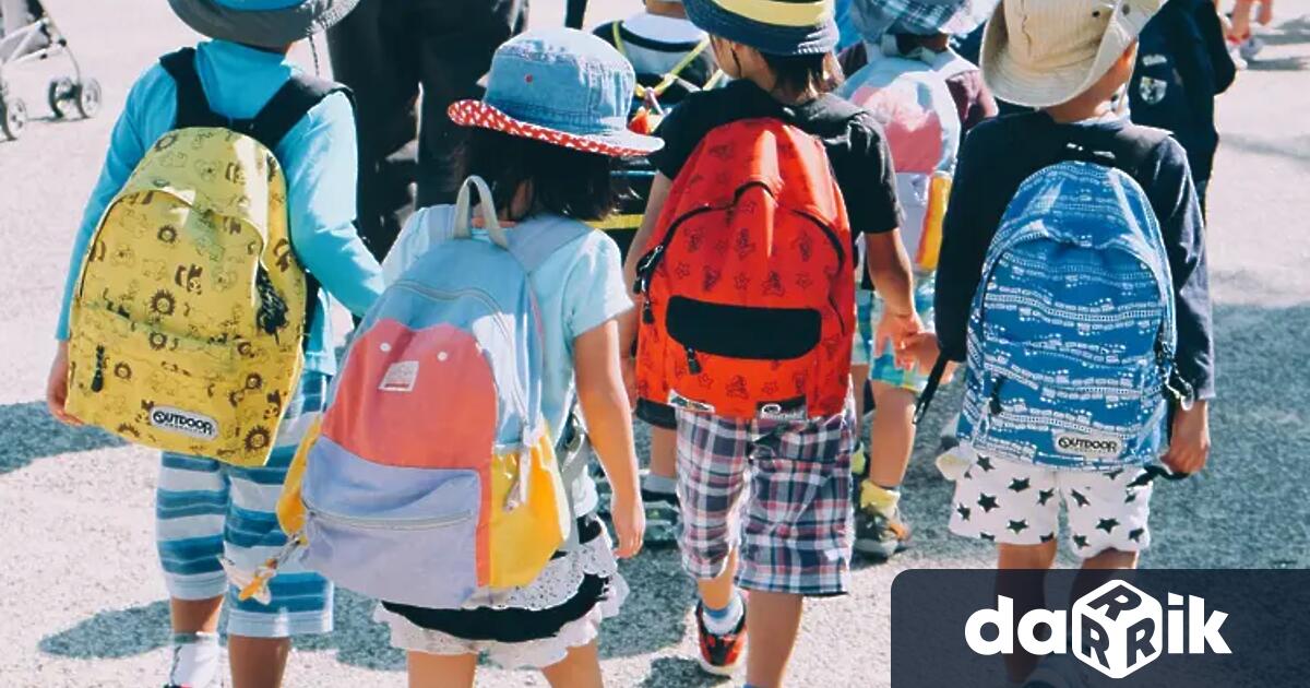 Първият учебен ден наближава а празникът несъмнено е най вълнуващ за