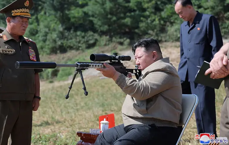  Северна Корея за пръв път сподели редки фотоси на оборудване за произвеждане на нуклеарни оръжия 