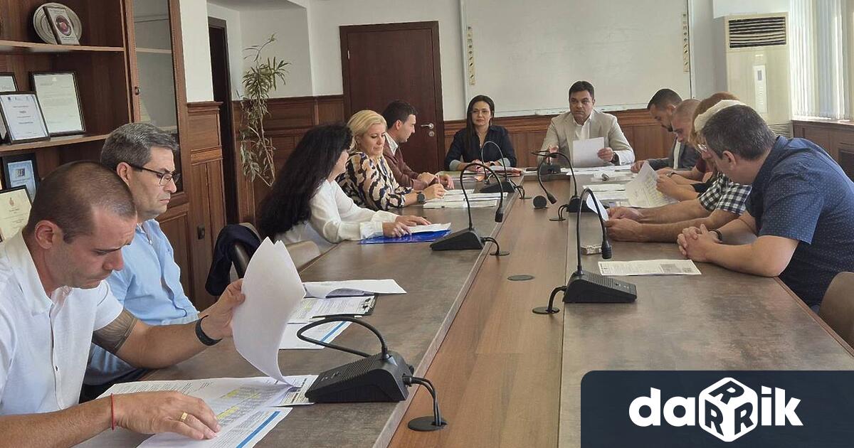 Представителите на партиите и коалициите в 50 то Народно събрание традиционно