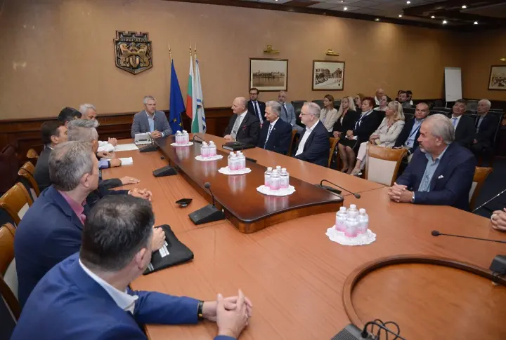 Кметът Коцев: Варна има нужда от стабилно правителство, за да развие морската индустрия