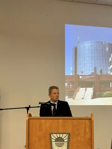 БСУ откри тържествено академичната учебна година