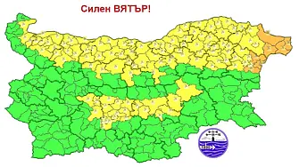 Ветровит и дъждовен вторник с оранжев код за Варна