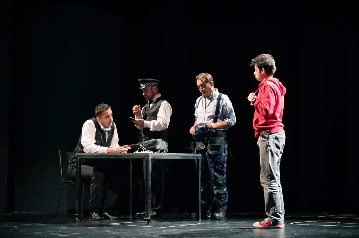 ДТ „Сава Огнянов“ сваля цените за първия спектакъл от театралния фестивал