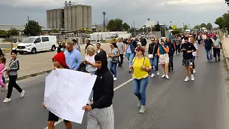 Протестите за автобус 1 в с. Труд продължават въпреки решението за повече маршрутки 