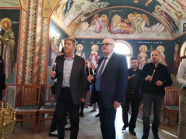 Президентът Първанов в Руен: Сега е дошло времето да се върнем в мача