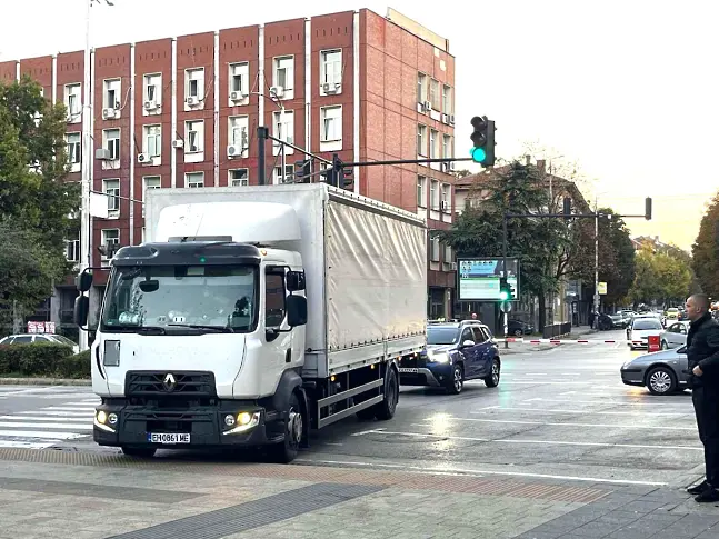 Община Плевен получи 113 000 бюлетини за предстоящите парламентарни избори следващата неделя