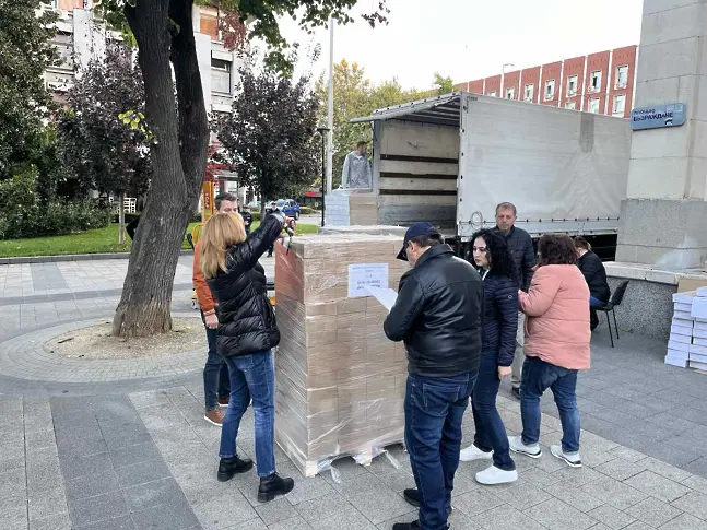 В Плевен пристигнаха всичките 225 000 бюлетини за изборите на 27 октомври