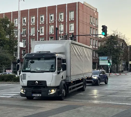 В Плевен пристигнаха всичките 225 000 бюлетини за изборите на 27 октомври