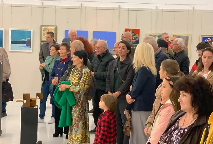 Милчо Талев е носителят на Голямата награда на 12-то Международно биенале на малките форми - Плевен 2024'/СНИМКИ/