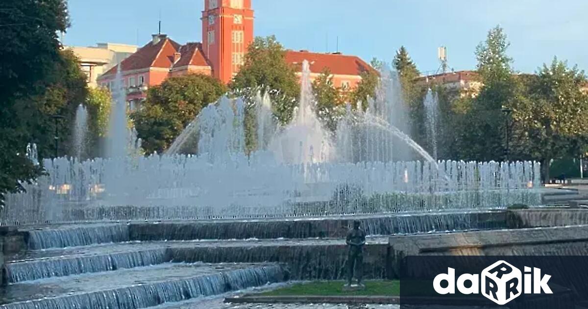 В неделя отново ни очаква слънчево време Ще духа слаб