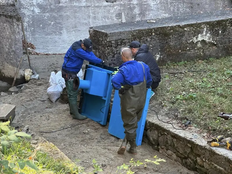 По спешност: Изградиха 2 алтернативни тръбопровода, за да избегнат водна криза във Велинград