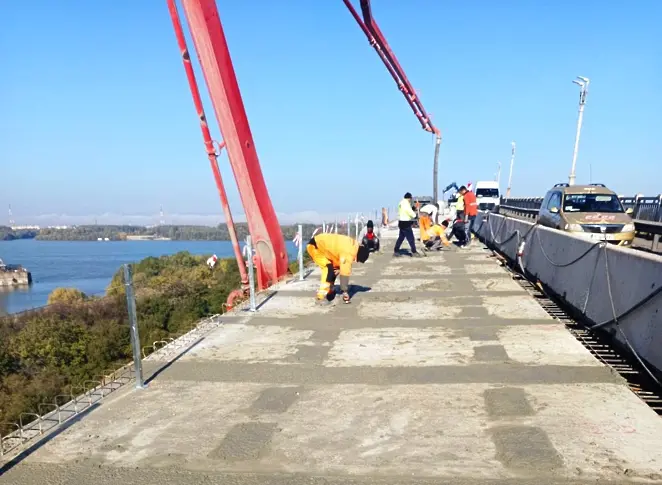 Напредва изграждането на новата отводнителна система на Дунав мост