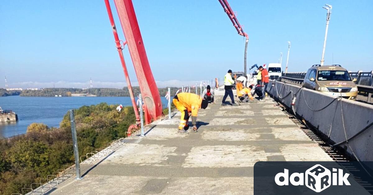 Напредват дейностите по изграждането на новата отводнителна система хидроизолацията и