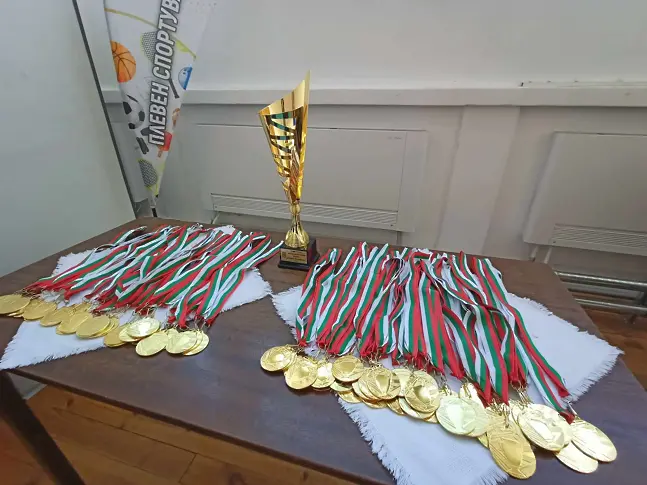  В Плевен се организира Турнир на другарството по волейбол в памет на Стефка Великова 