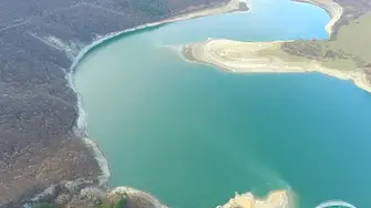 Областният управител на Бургас: Спешни мерки, за да няма режим на водата 