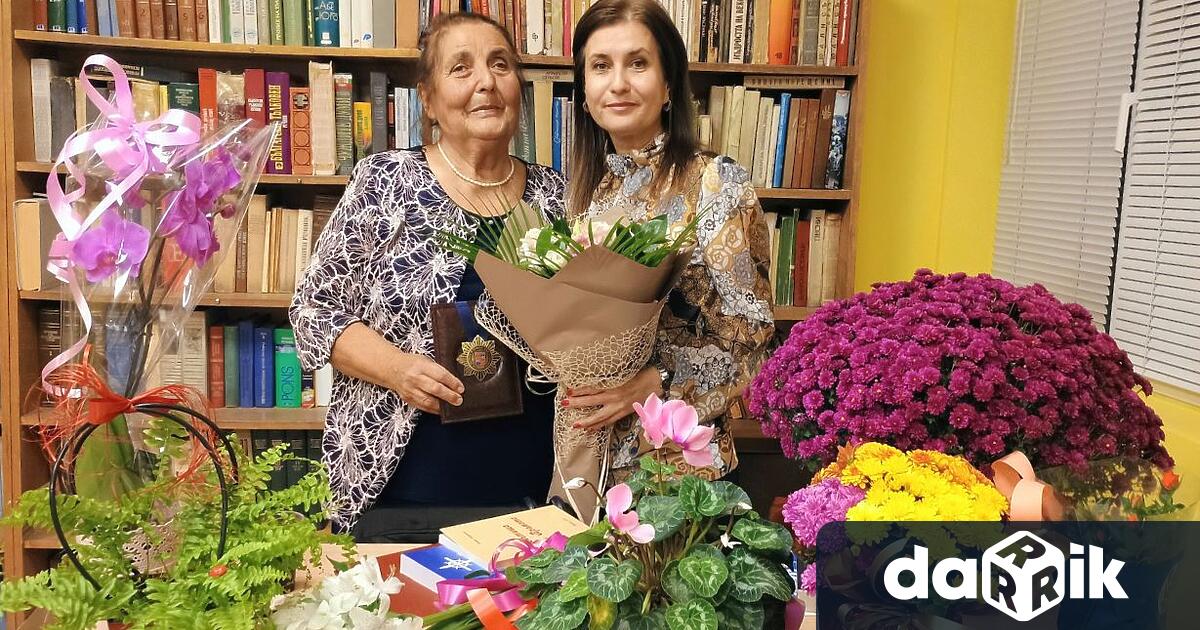 Представяне на книгата на Ивана Захариева Пътища през Времето се