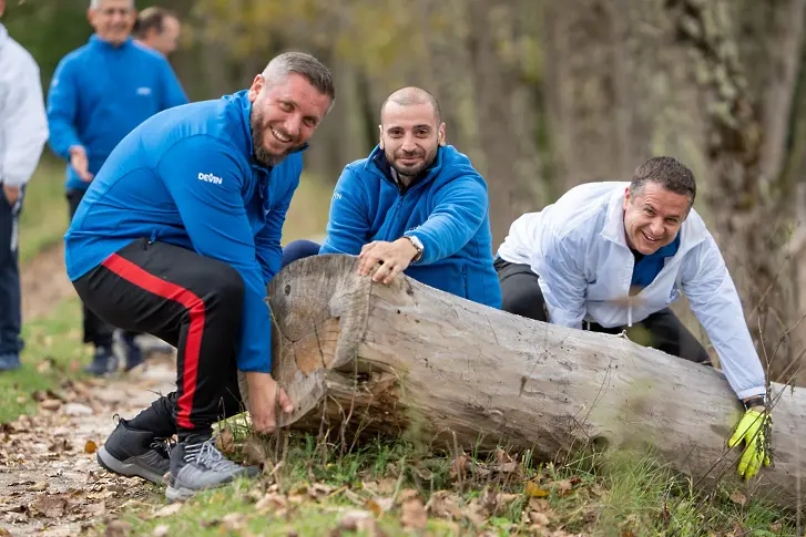  Доброволчески ден край Чаирските езера възвръща неповторимите торфища 