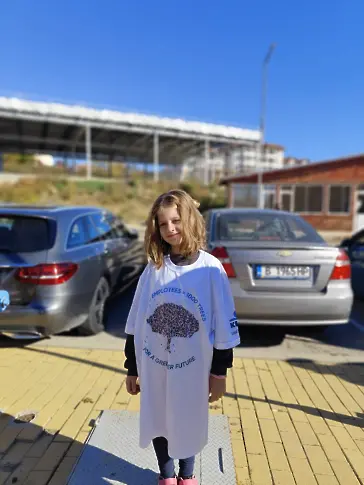  КВС Global Services:1000 чиновници дават живот на гори, засаждайки 1000 дървета 