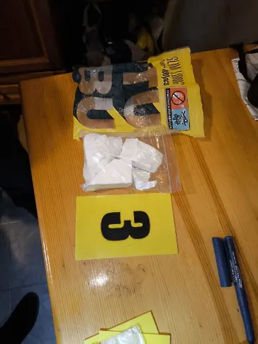  Един кг опиати откри полицията в спецакция в Поморие 