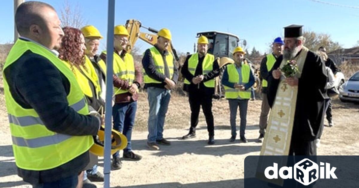 С първа копка започна реализацията на мащабен проект за реконструкция