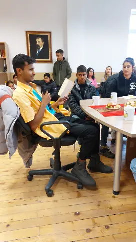  Деня на четенето означиха в пазарджишката гимназия „ Царица Йоанна “ 