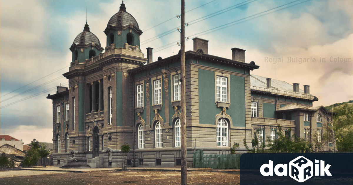 95 години от своето създаване отмята Драматичен театър Рачо Стоянов