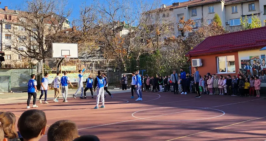  В ИНУ „ Христо Ботев “ – Плевен гостува Баскетболен клуб „ Спартак “ – Плевен 